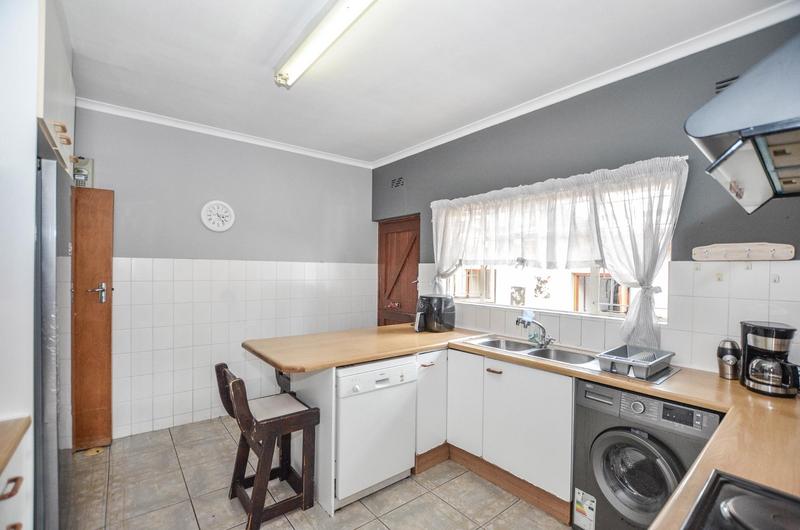 4 Bedroom Property for Sale in Parow North Western Cape